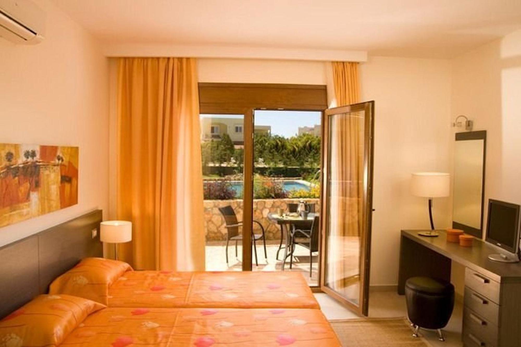 Executive Rhodes 4 Bedroom - 4 Bathroom Bd Pefkos Villa Pefki