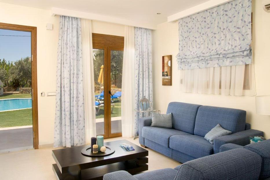 Villa Executive Rhodes Villa 4 Bedroom 4 Bathroom BD Villa Pefkos Pefki