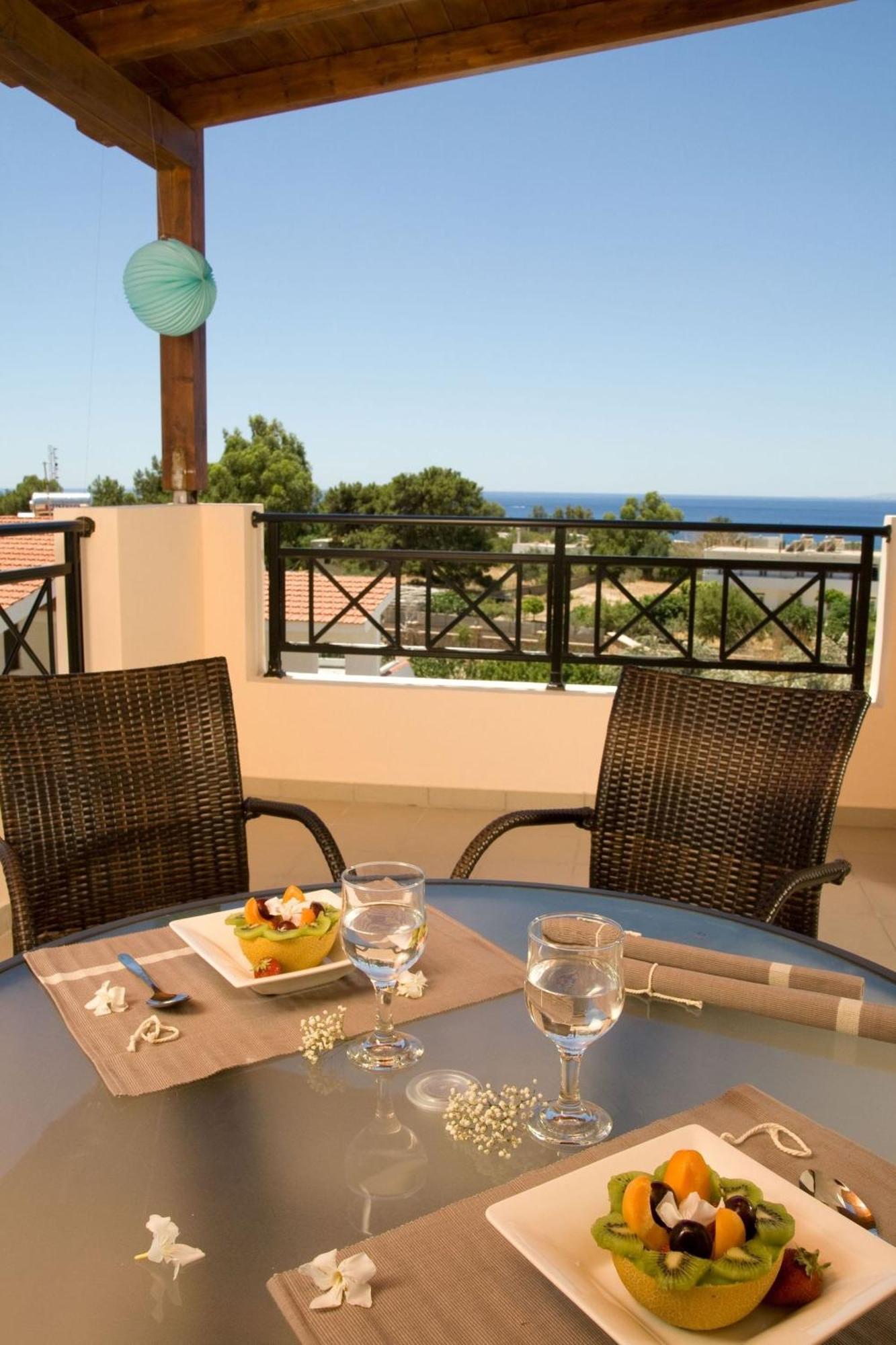 Executive Rhodes 4 Bedroom - 4 Bathroom Bd Pefkos *